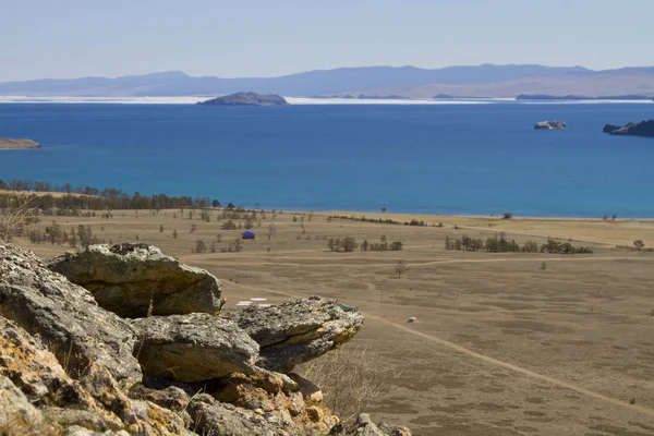 Stenen Sjön Baikal Och Isen Sjön Slutet Våren — Stockfoto