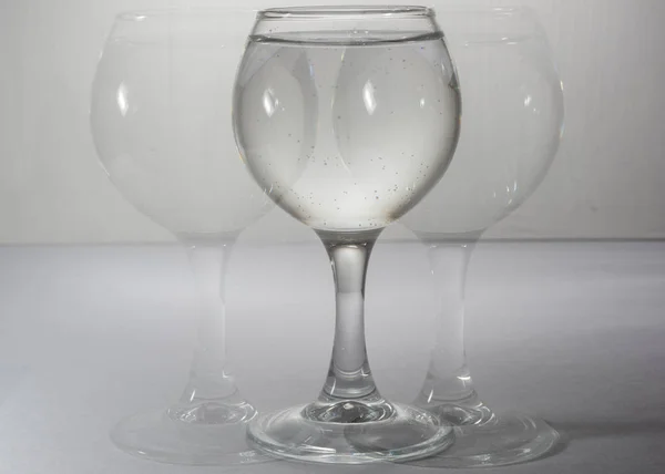 Glass Water Different Light Its Own Copies Shadow — Stock Photo, Image