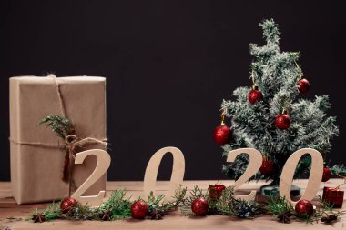 Yeni yıl. Noel dekoru evde..
