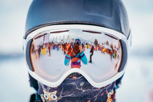 Retrato Mujer Snowboarder Casco Gafas —  Fotos de Stock