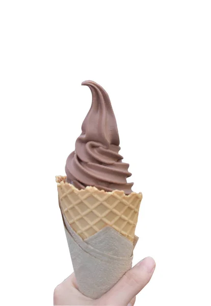 Шоколадное Мороженое Мягкая Подача Вафельный Конус Удерживается Левой Рукой Изолированные — стоковое фото