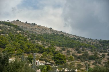 Gargano Panorana sabah bulutlu