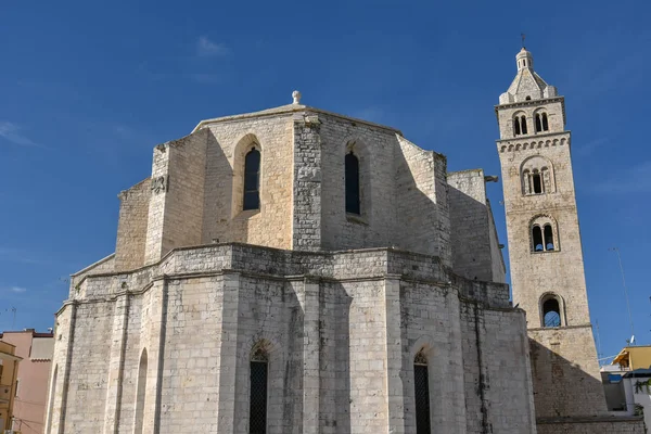 Katedralde Barletta şehir sabah, Puglia, İtalya