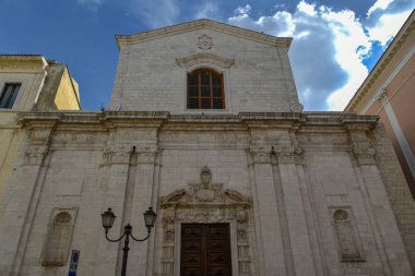 Barletta eski Katedrali