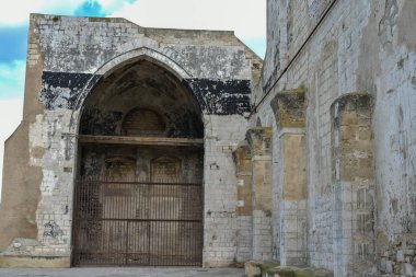 Barletta, Apulia, İtalya'nın eski evlerin