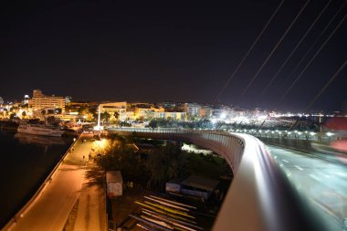 Yaz tarafından Pescara Gece Köprüsü 