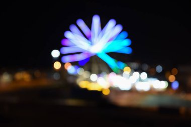 Pescara Yaz gece ışıkları bulanık, Abruzzo, İtalya