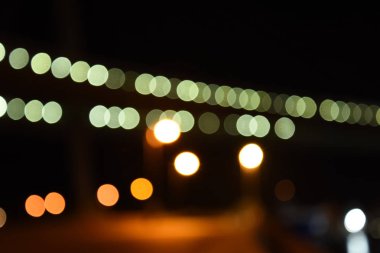 Pescara Yaz gece ışıkları bulanık, Abruzzo, İtalya