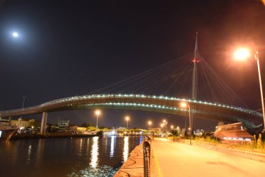 Ponte del Mare by Night in Pescara, Abruzzo, İtalya