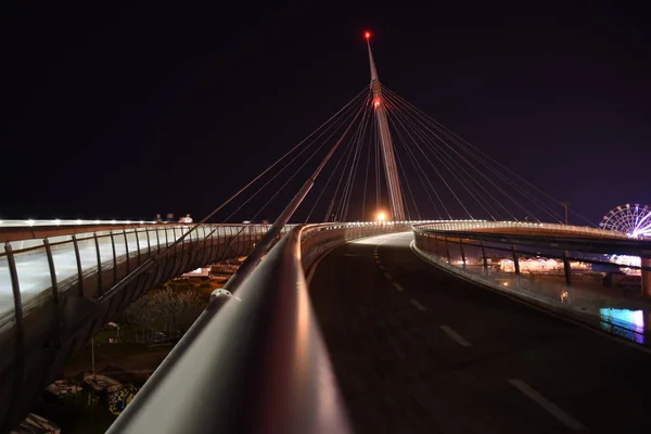 Nächtliche Brücke Ponte Del Mare Pescara Sommer — Stockfoto