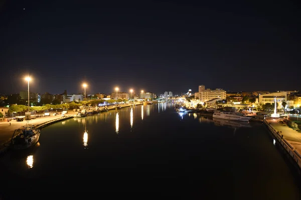 Pescara Skyline Por Noche Con Puente Río Abruzzo Italia —  Fotos de Stock