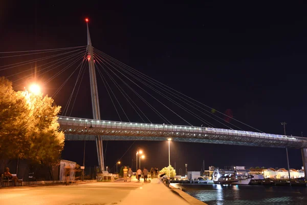 Ponte Del Mare Natten Pescara Abruzzo Italien - Stock-foto