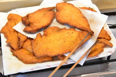 Taze kızarmış tavuk, kapat.