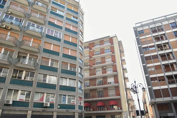 Şehrin mimarisi, şehir 