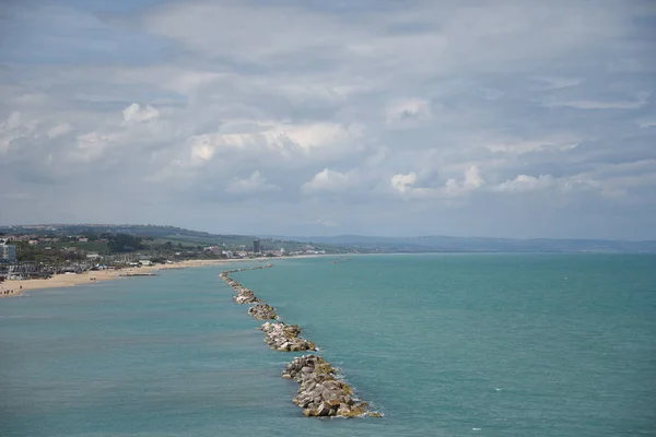 Güzel sahil, deniz manzarası, doğa.