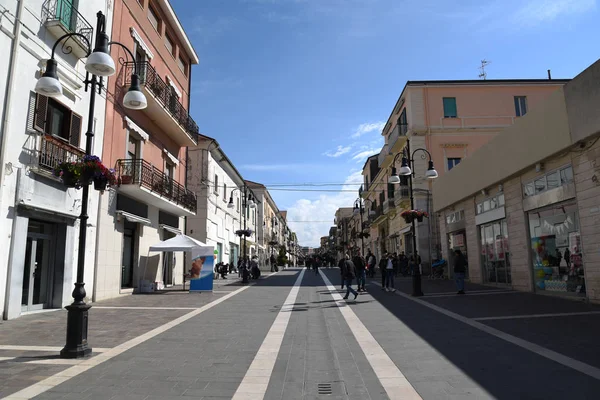 Termoli Város Utcákkal Sikátorokkal Reggelre — Stock Fotó