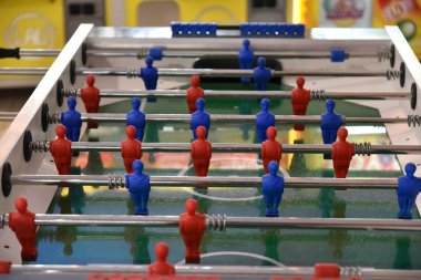 Langırt oyunu oyuncuları, masa oyunu