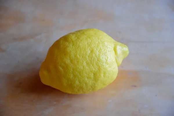 Fresh Lemons Table — Stock Photo, Image