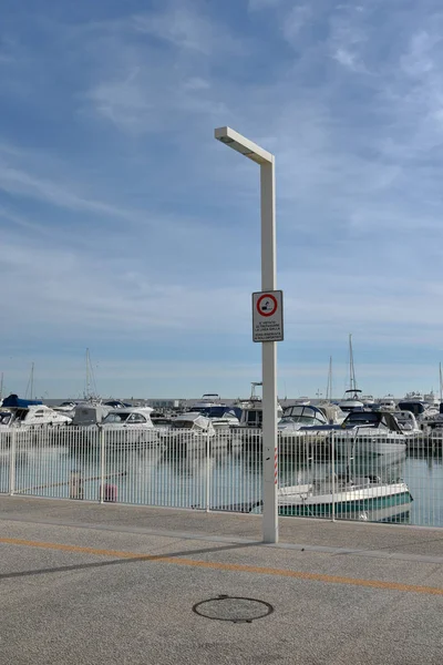 Sabahmanfredonia Turistik Harbor