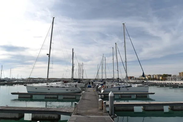 Puerto Por Mañana Con Barcos — Foto de Stock