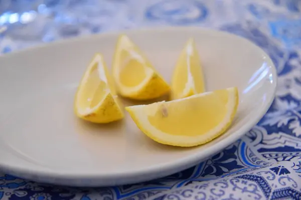 Lemons Plate — Stock Photo, Image