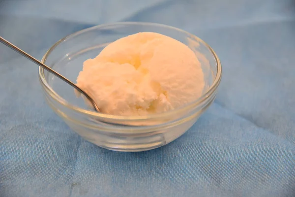 Lemon Ice Cream Dessert — Stock Photo, Image