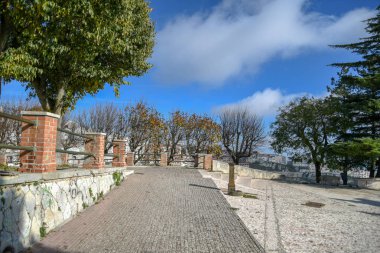 Monte Sant'Angelo tarafından Sabah Apulia, İtalya