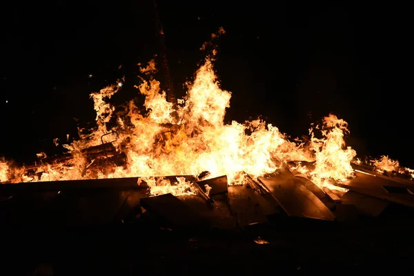 Big Campfire City — Stock Photo, Image