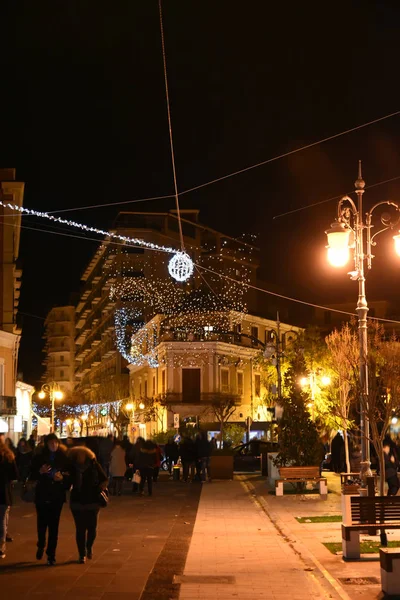 Decorazione Natalizia Città Notte — Foto Stock