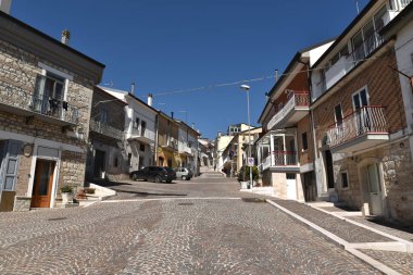 Panni by Morning, İtalya