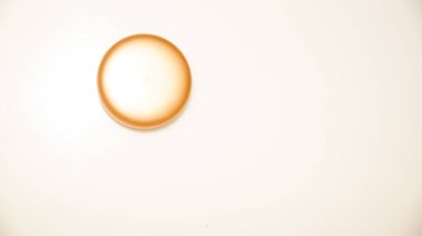 Ambalaj plastik kapak. Plastik kavanoz kozmetikler için en iyi görünümü.