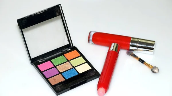 Werkzeuge Für Make Und Kosmetik Verschiedene Schattierungen Der Lidschatten Palette — Stockfoto