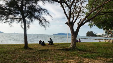 Tanjung Lipat ve bu parkta bir halk parkında insanlar Kota Kinabalu en popüler Park biridir ve Likas bulunan.