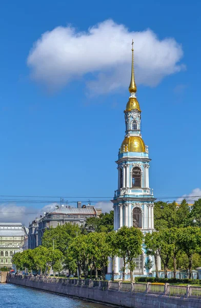 聖ニコラス海軍大聖堂は サンクトペテルブルク ロシア連邦の主要なバロック正教会聖堂です タワー — ストック写真