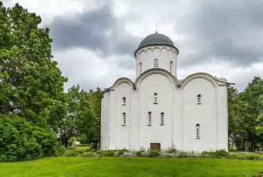 Varsayım Katedrali, ayrıca Dormition Katedrali Staraya Ladoga, Rusya selo Rusya,'ın en eski kiliselerinden biri 12 yüzyılın ikinci yarısında çıkıyor