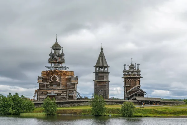 キジ島の島 オネガ湖から Russia View 世紀にさかのぼる歴史的なサイト — ストック写真