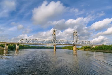Asma köprü dikey tırmanma türü refleks Nehri, Rusya Federasyonu