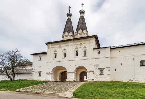 Porte Sante Con Chiesa Nel Monastero Ferapontov Russia — Foto Stock