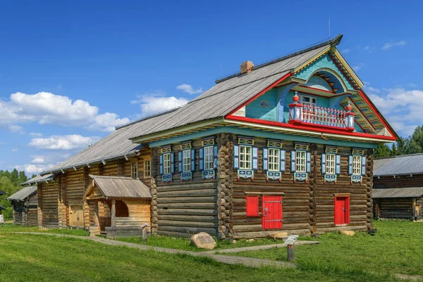 Zabytkowy Drewniany Dom Otwartym Powietrzu Semenkovo Rosja — Zdjęcie stockowe