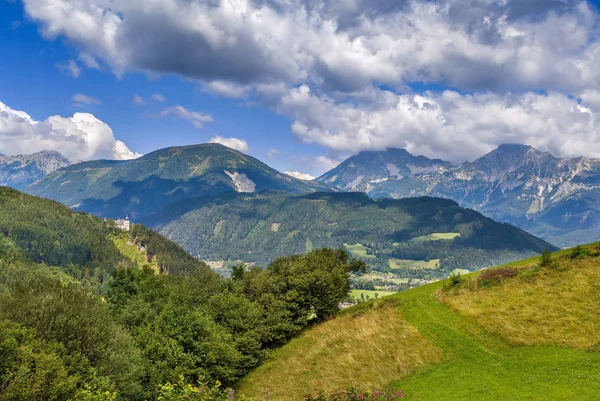 Paysage Des Alpes Montagnes Avec Château Rothelstein Styrie Autriche — Photo