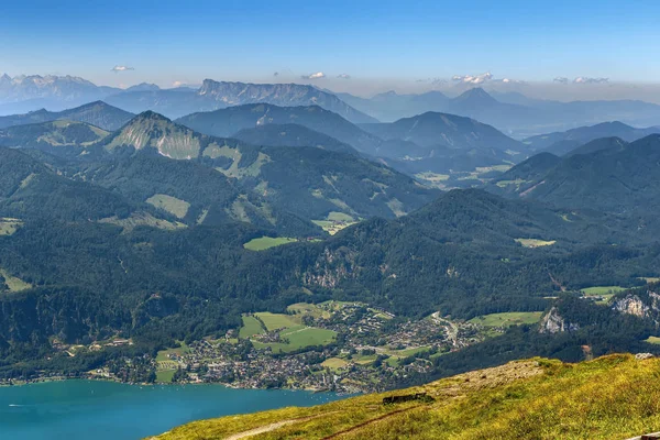 Vista Montanha Dos Alpes Com Lago Wolfgangsee Montanha Schafberg Áustria — Fotografia de Stock