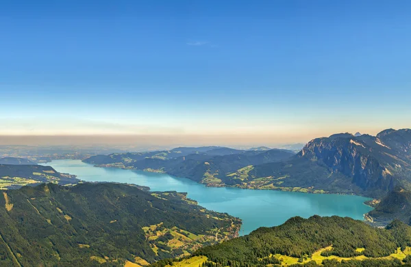 Avusturya Nın Schafberg Dağından Attersee Gölü Ile Alp Dağının Manzarası — Stok fotoğraf