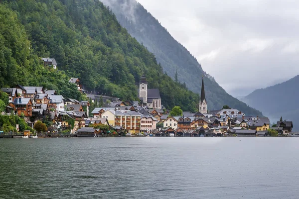 Vue Village Hallstatt Depuis Lac Hallstatt Par Temps Pluvieux Autriche — Photo