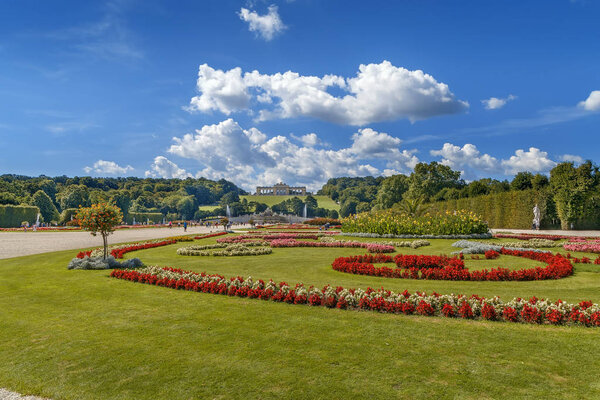 View of Gloriette from garden in  Schonbrunn, Vienna
