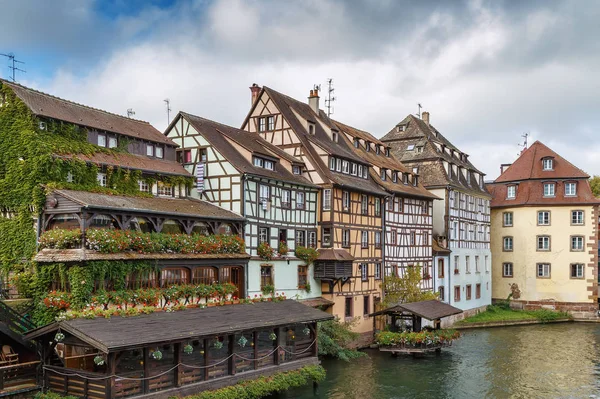 Maisons Historiques Sur Remblai Ill Dans Quartier Petite France Strasbourg — Photo