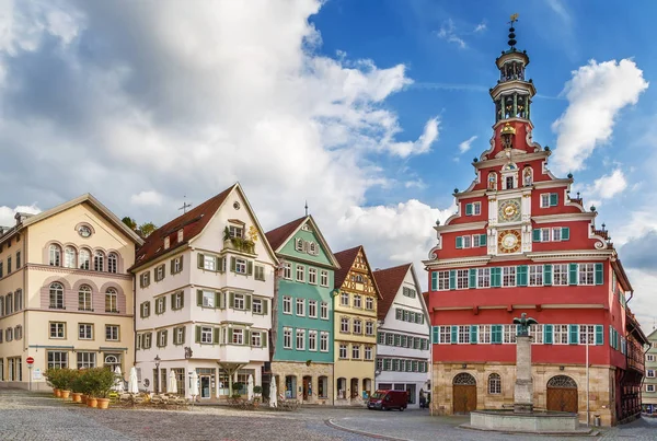 德国Esslingen Neckar的广场和旧市政厅 — 图库照片
