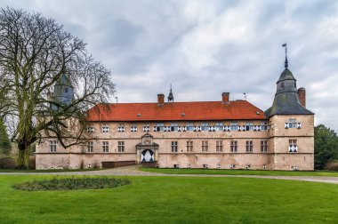 Westerwinkel Şatosu, Almanya 'nın Munsterland eyaletinde yer alan bir barok su kalesidir.