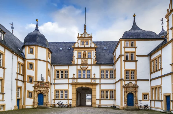 Castelo Neuhaus Antiga Residência Príncipes Bispos Famoso Castelo Renascentista Renânia — Fotografia de Stock