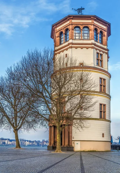 Starý Hrad Tower Poslední Zbývající Struktura Starého Paláce Dusseldorf Která — Stock fotografie