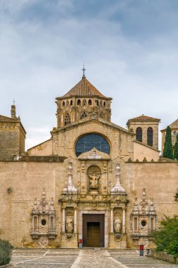 1151, Catalonia, İspanya kurulan Cistercian Manastırı, Santa Maria de Poblet Kraliyet Manastırı olduğunu